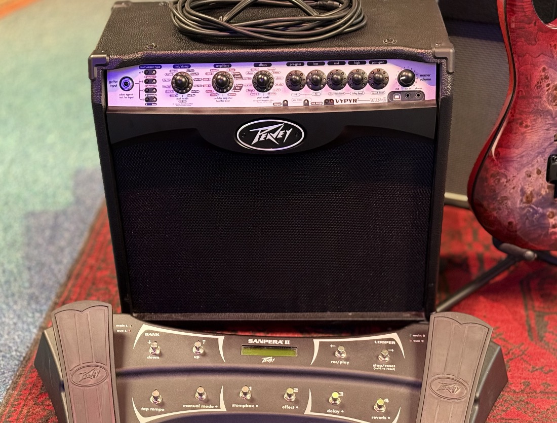 Peavey VIP2 Vypyr incl. footcontroller Combo versterker