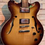 Hofner VTH-SB verythin contemporary Semi accoustische gitaar