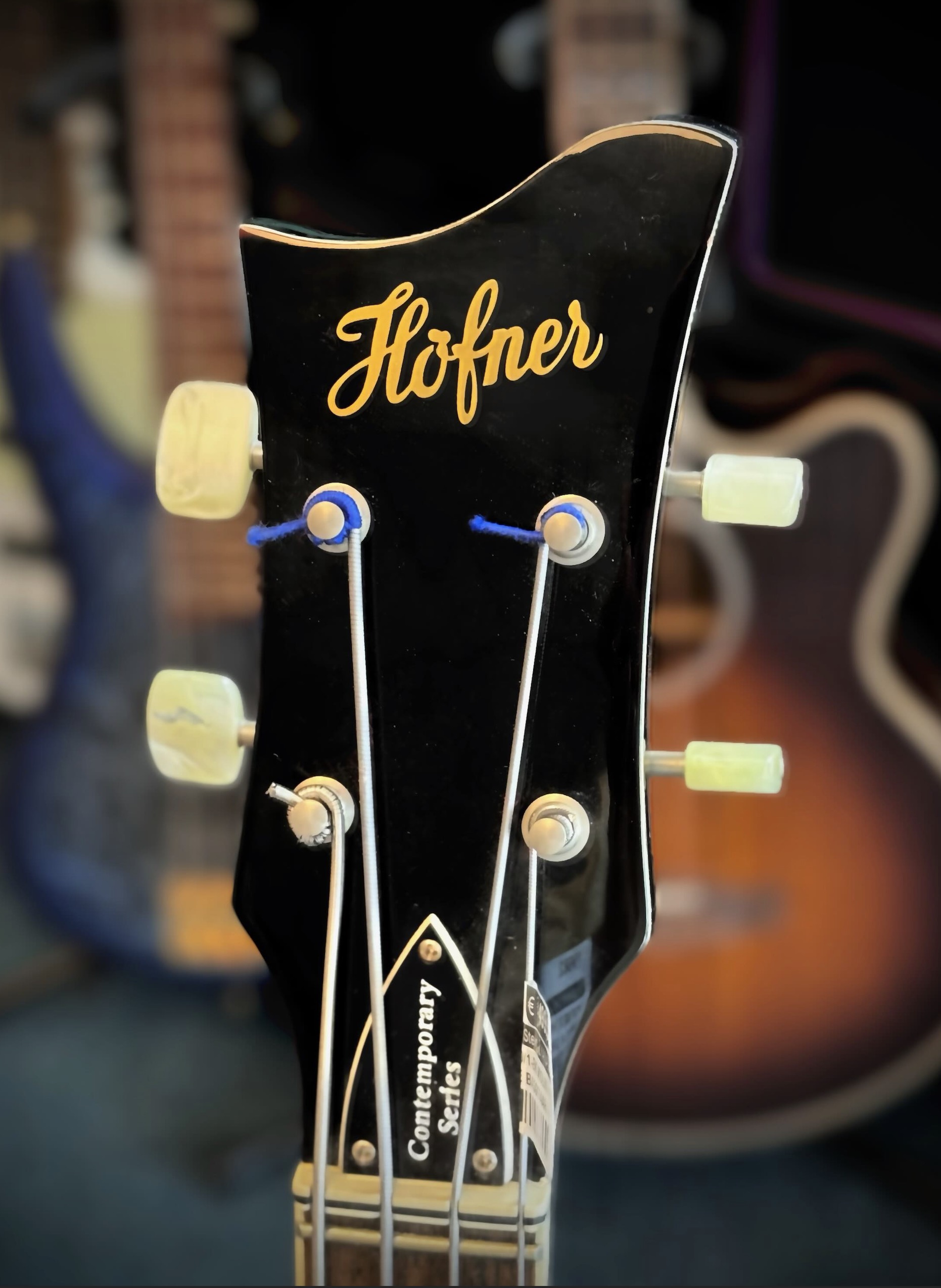 Hofner HCT-500/1-BK Violin Bass 4 snarige basgitaar