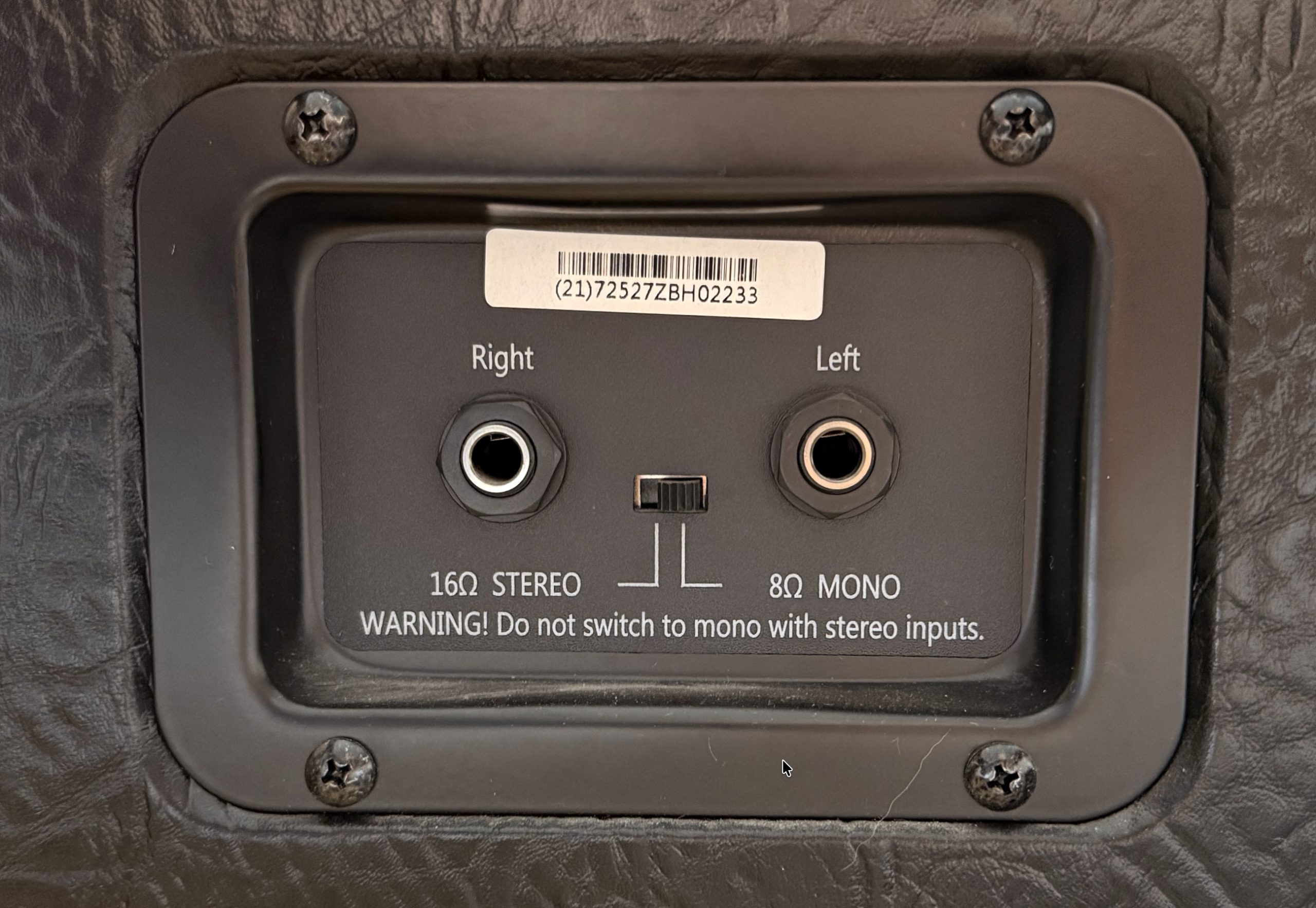 HB G212 Vintage Cabinet