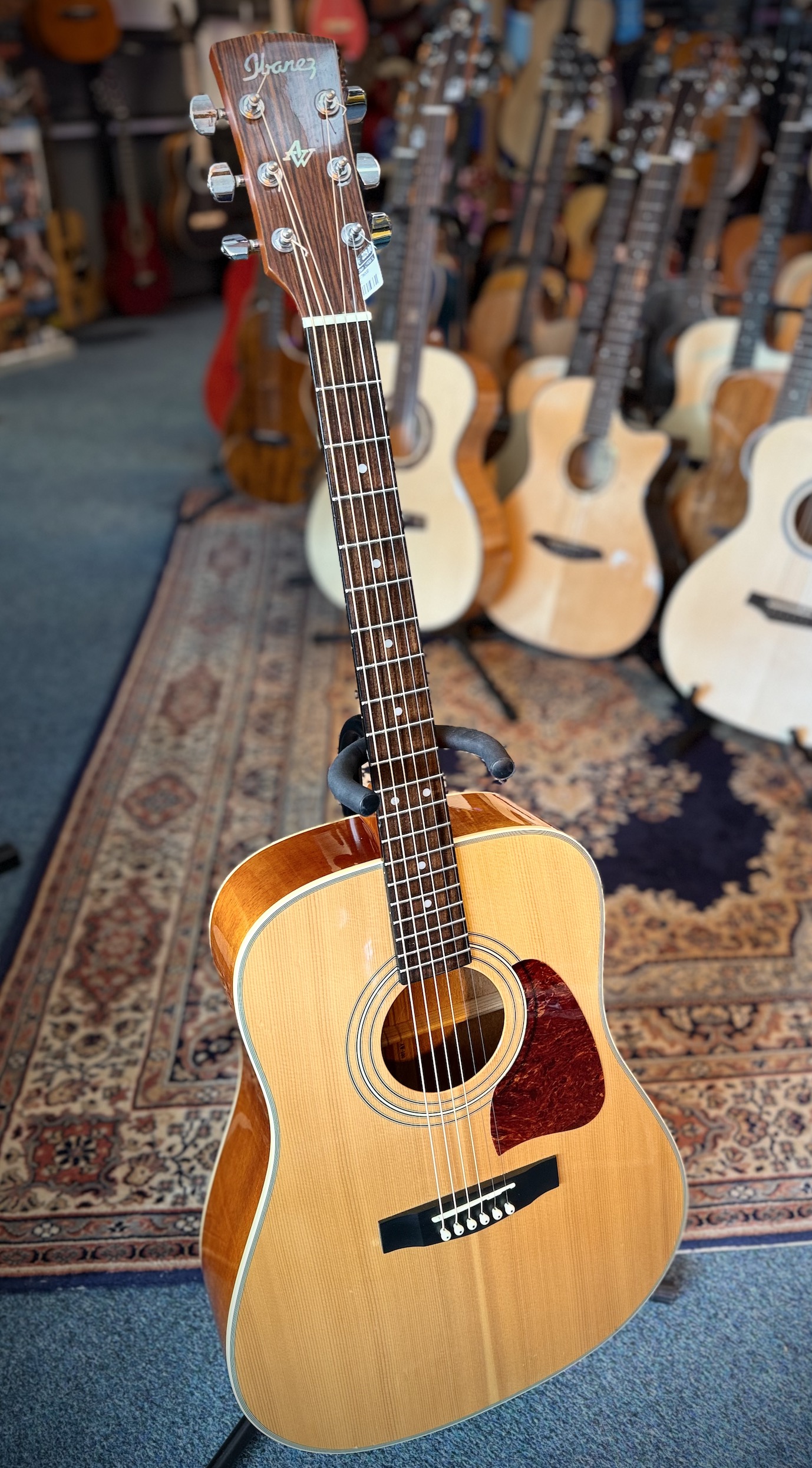 Ibanez AW100 Artwood Western gitaar