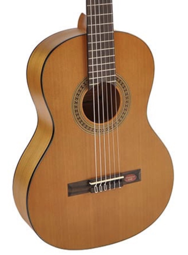Salvador Cortez ¾ CC06jr  solid cedar top ¾ Klassieke gitaar