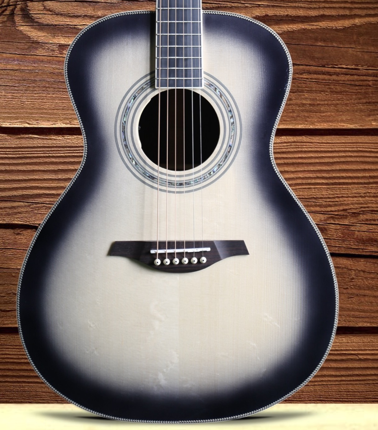 You's  O200E Western gitaar met element