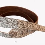 Blackhorn 6 Solid Leather br dots 1 Lederen gitaarriem met struktuur/patroon