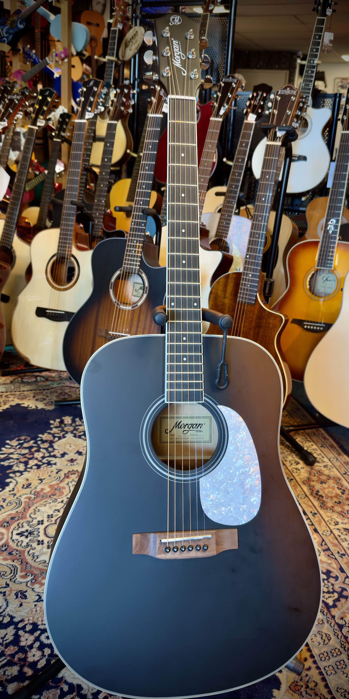 Morgan W09bk s dlx Western gitaar