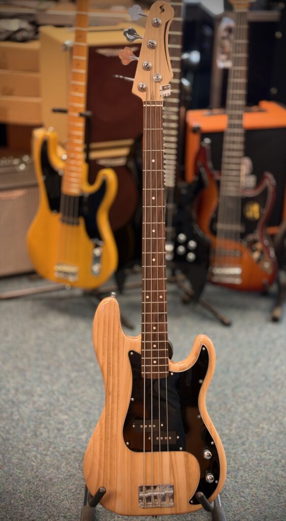 Stagg SBP30 dlx nat 4 snarige basgitaar