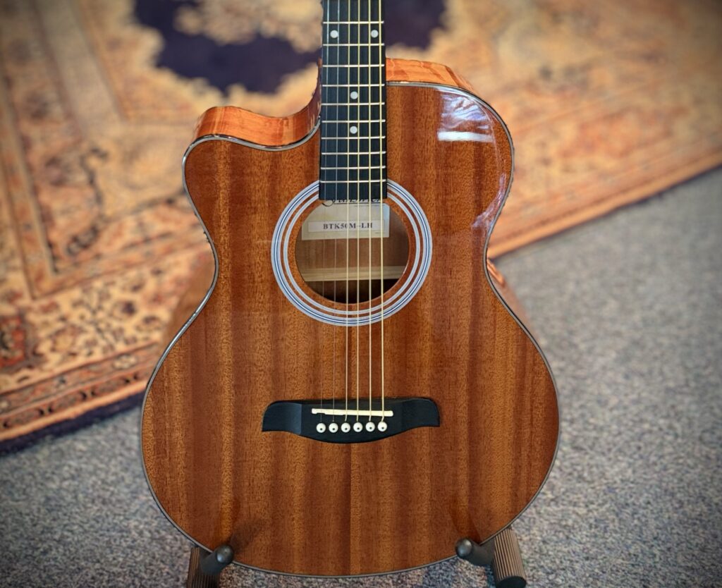 Brunswick BTK50M-LH Western gitaar met element linkshandig